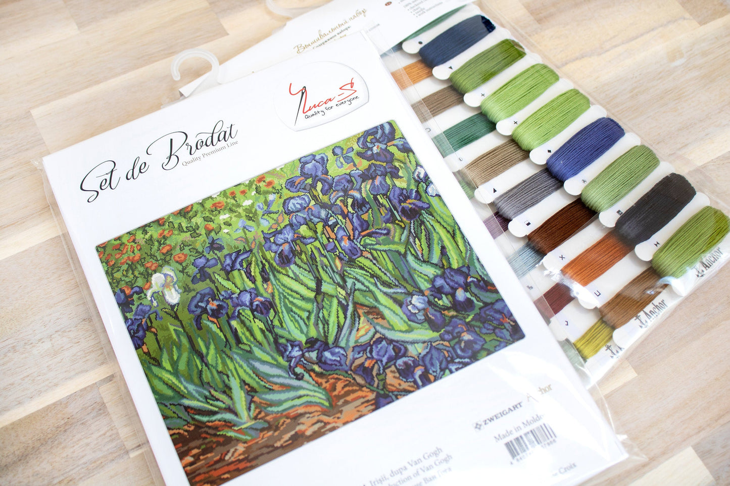Lirios de Van Gogh - B444 Luca-S - Kit de Punto de Cruz