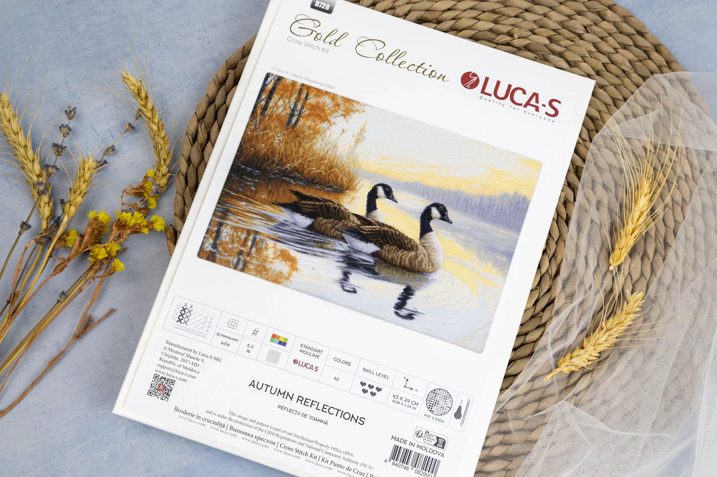 Kit de punto de cruz Luca-S GOLD “Autumn Reflections” B728