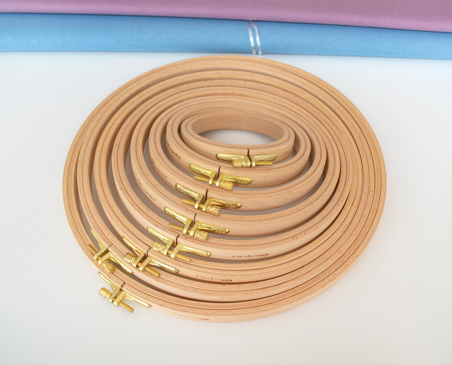 Nurge 8 mm Wooden Circular Hoop: Perfect Tension and Natural Finish for Your Embroidery Projects