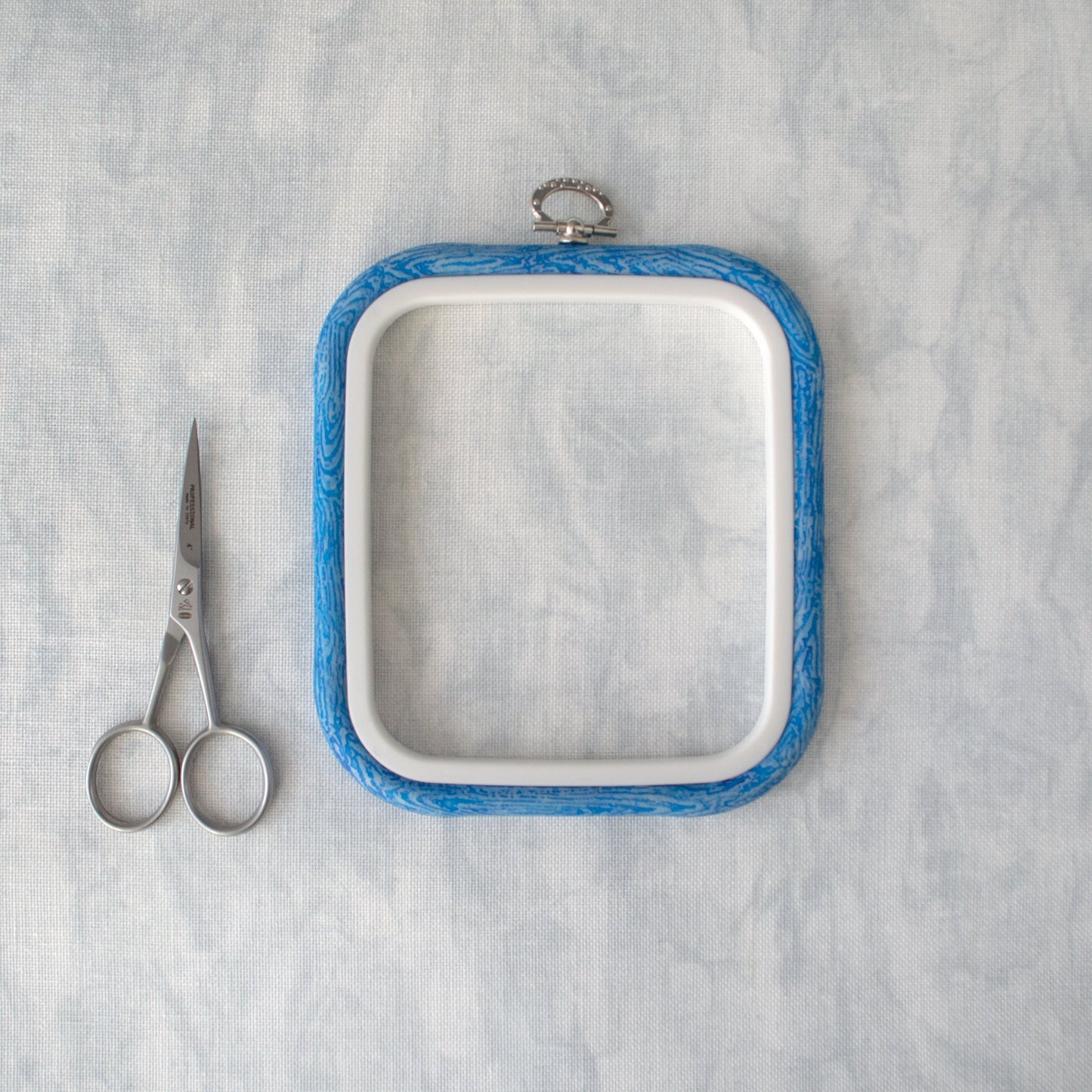 Nurge Square Flexi Hoop Frame in Vibrant Blue: Enhance Your Embroidery Creations