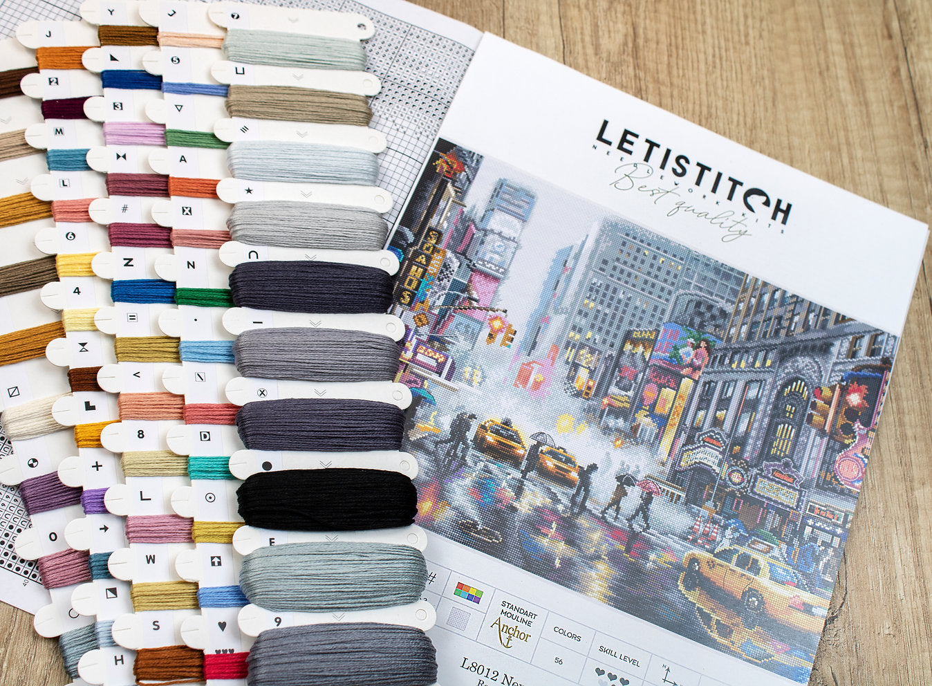 New York - L8012 LETISTITCH - Kit de Punto de Cruz