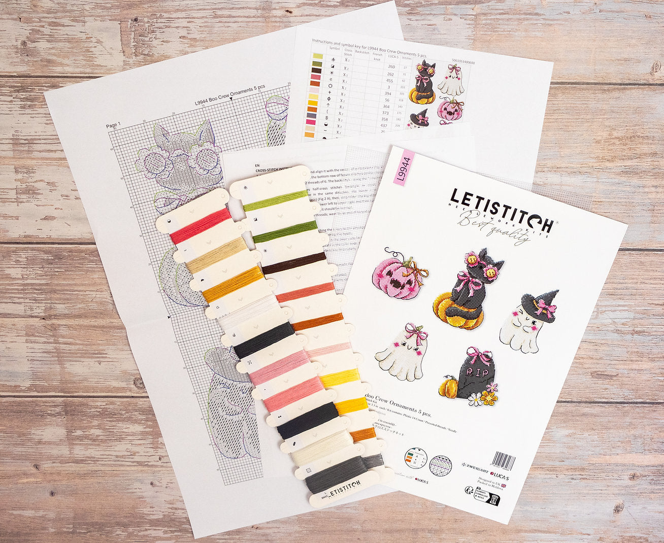 L9944 Boo Crew Ornaments 5 pcs. - Letistitch | Kit de punto de cruz en plástico