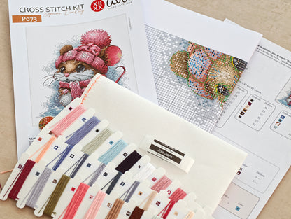 Little Mouse with a Winter Hat - Cross Stitch Kit AVA P073