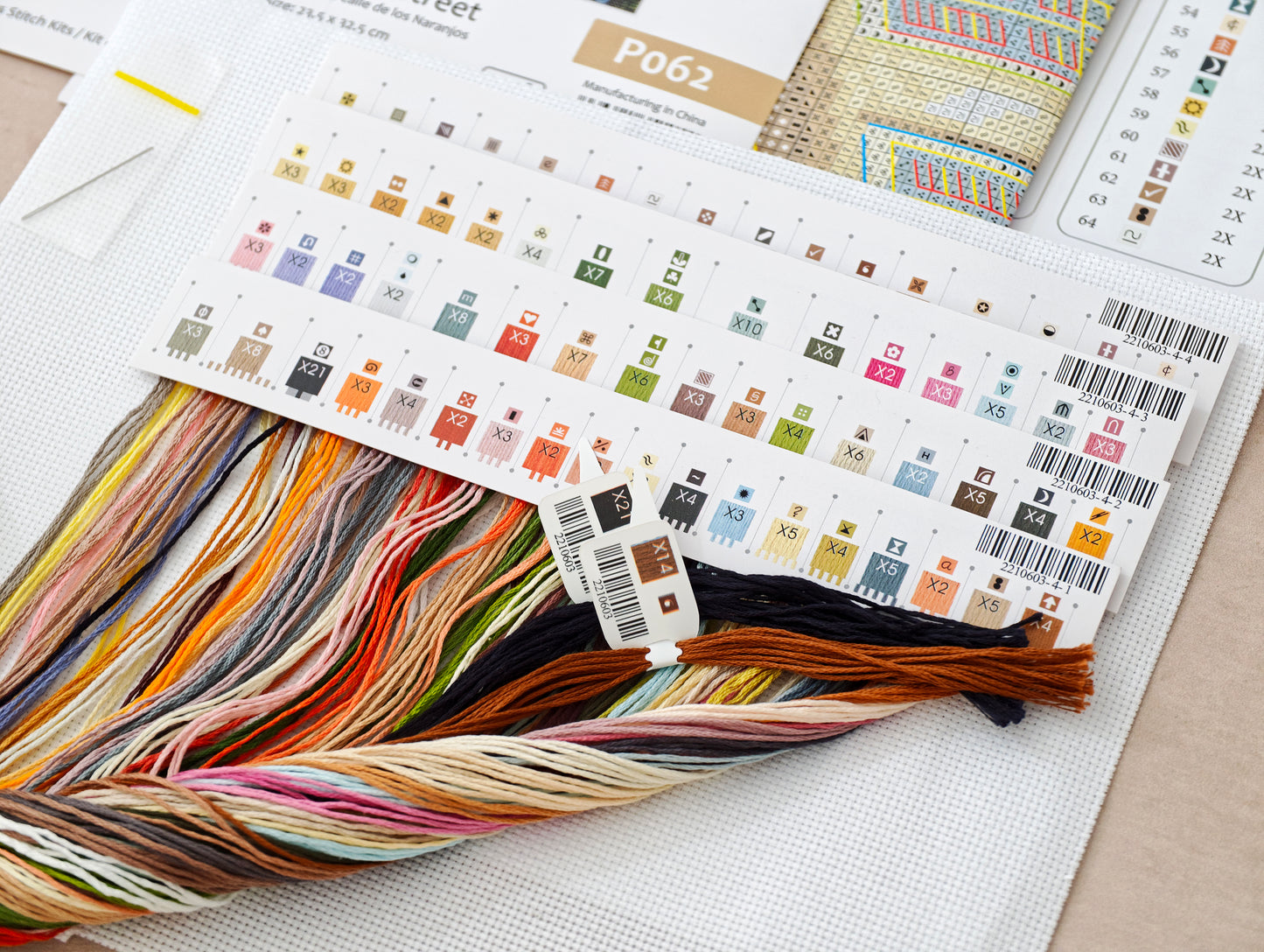 P062 Orange Tree Street – Cross-Stitch Kit - Signature Collection