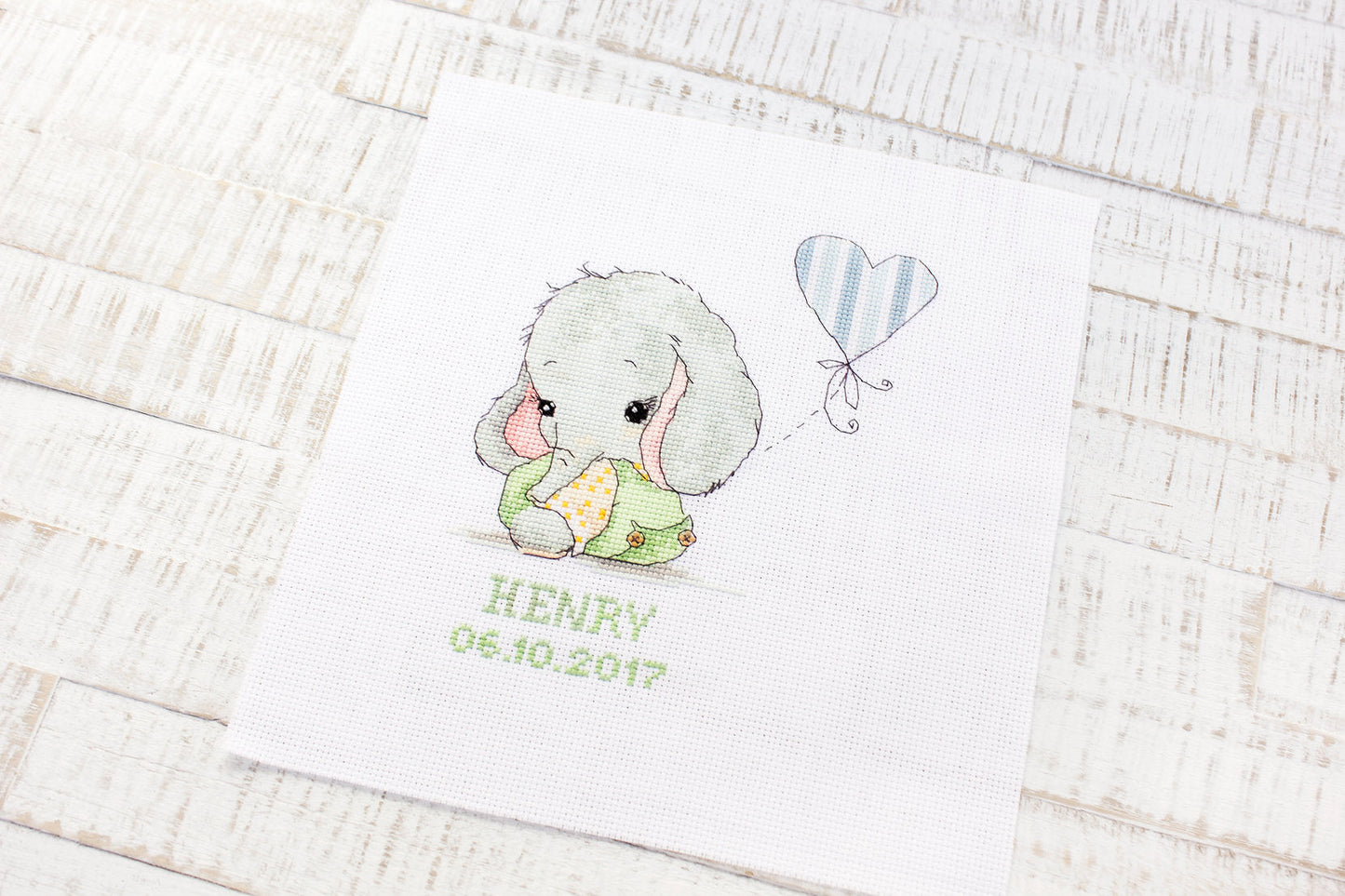 B1135 Natalicio - Baby - Kit de Punto de Cruz Luca-S