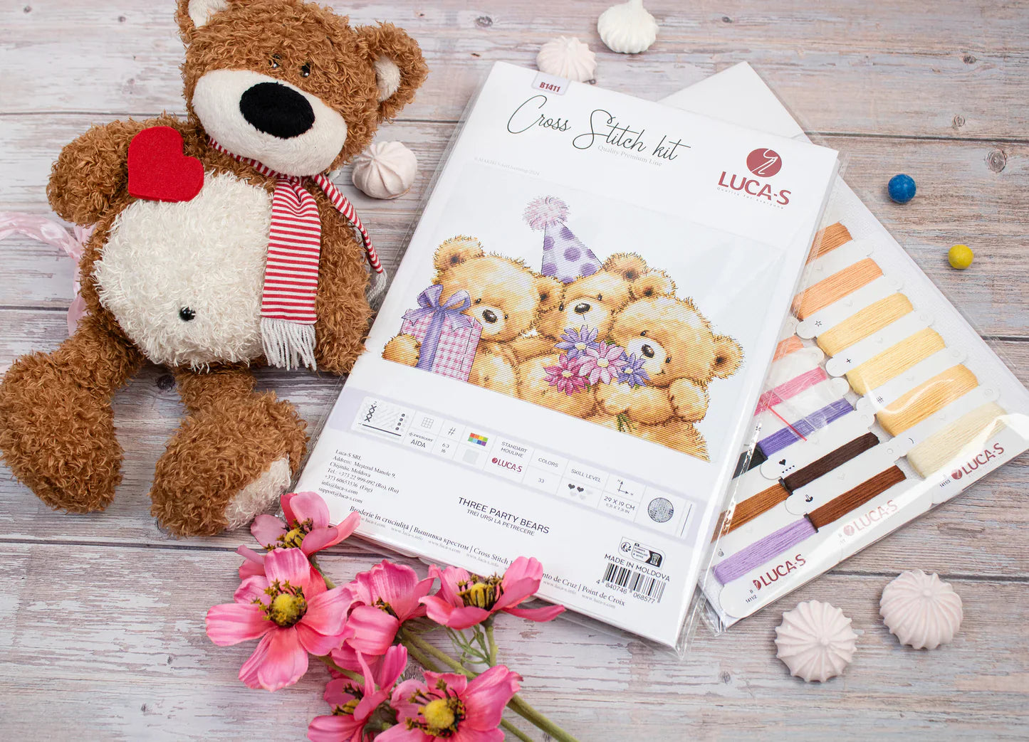 kit de punto de cruz "Three Party Bears" de Luca-S B1411
