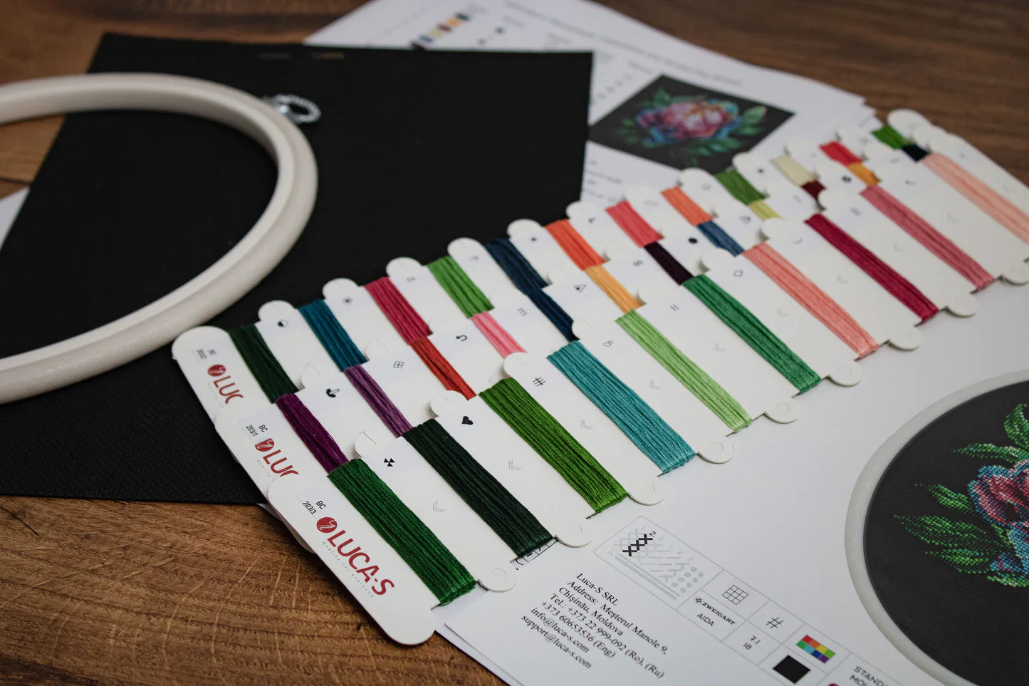 Kit de Punto de Cruz - ''Abalone Pearl'' Peony - BC203 Luca-S