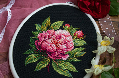 Kit de Punto de Cruz - ’’Peter Brand’’ Peony - BC204 Luca-S