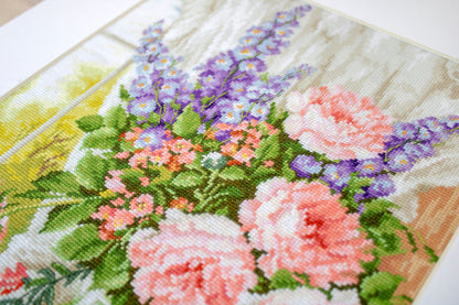 BU4016 Rosas y Delphiniums - Luca-S - Kit de Punto de Cruz