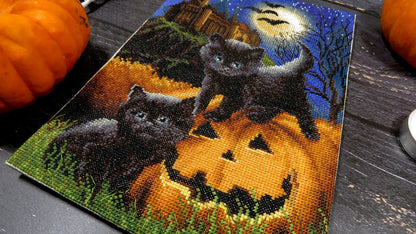 LETI 964 ¿Te asustamos? - LETISTITCH - Kit de Punto de Cruz