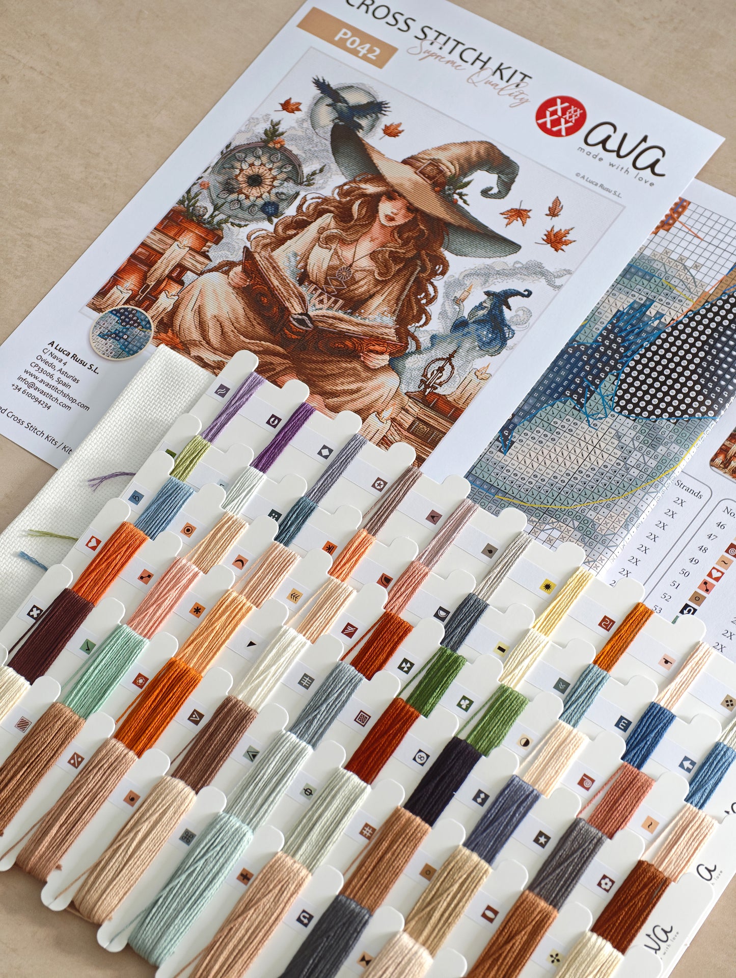 The Witche's Autumn - Cross Stitch Kit AVA P042