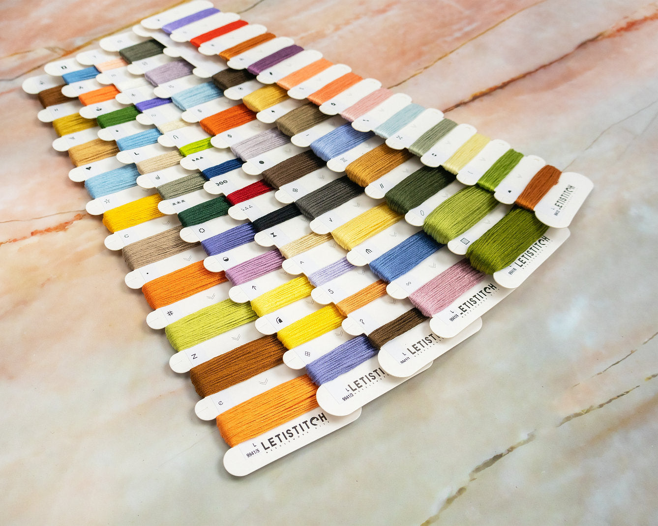 L9941 Wild Africa - Letistitch | Kit de punto de cruz