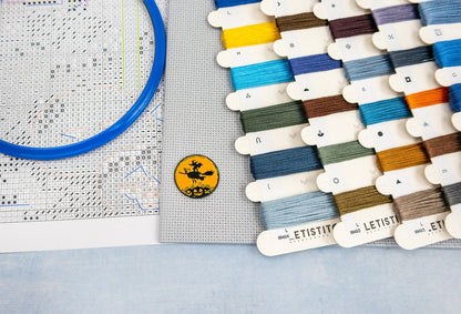 L9945 Haunt Manor - Letistitch | Kit de punto de cruz