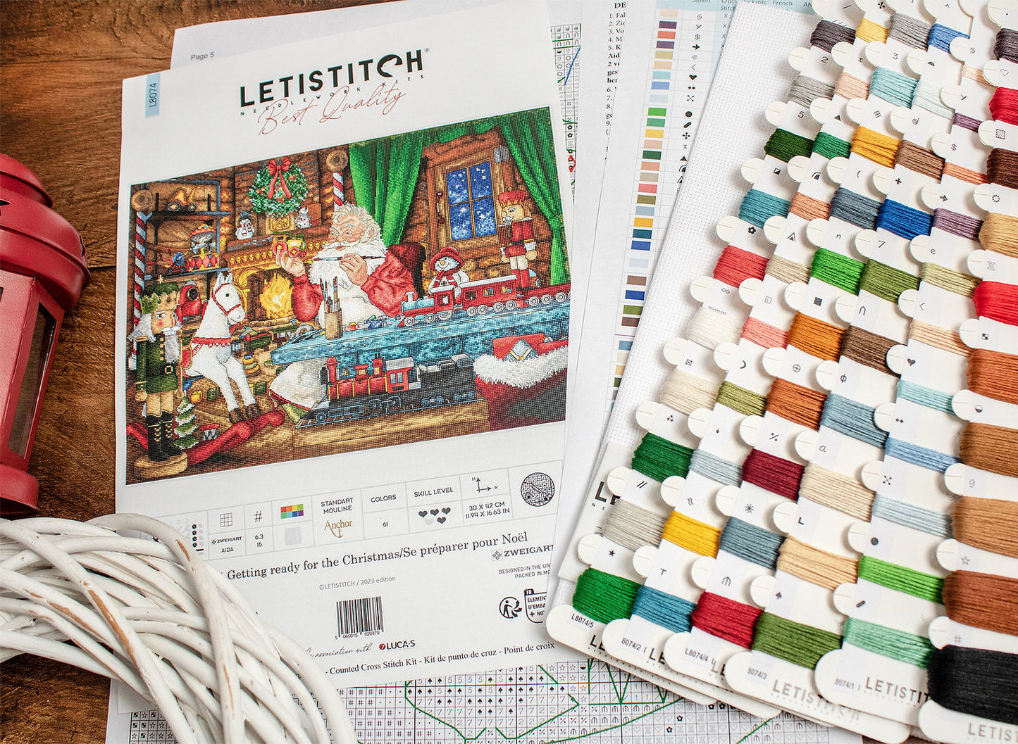 Preparándose para la Navidad - L8074 LETISTITCH - Kit de Punto de Cruz
