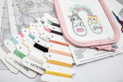 L8043 Let's make friends! - LETISTITCH - Kit de Punto de Cruz
